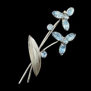 Vintage Brooch Silver Tone 2 Flowers Light Blue Rhinestones